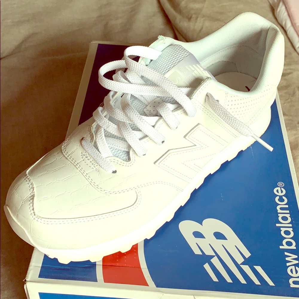 All white new balance 574 men’s size 10